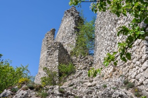 Castle Ruins, Sirotci hradek, Klentice 