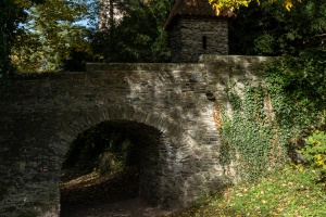 Chateau Zleby, short visit of the castle and its park