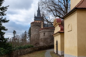 Zruc nad Sazavou – castle